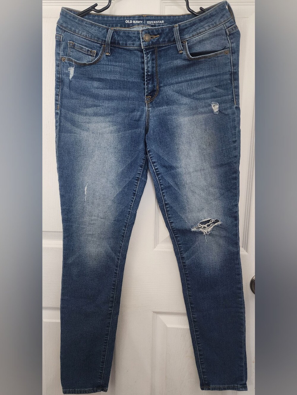 Old navy rockstar mid-rise distressed jeans size 10 regular